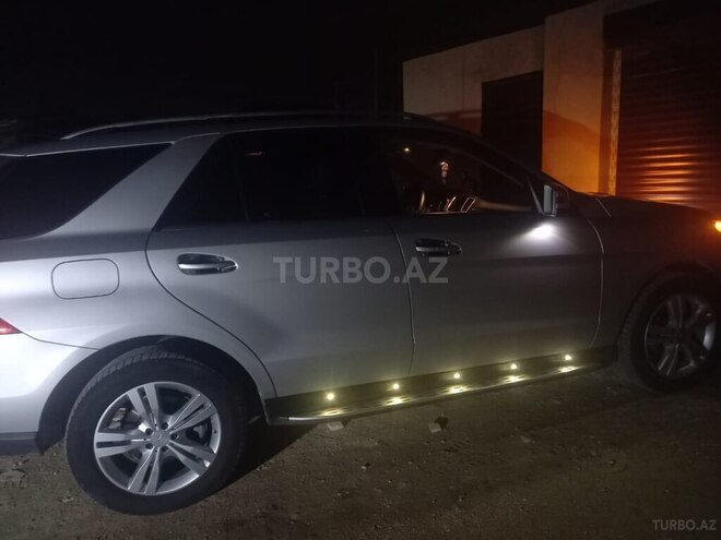Mercedes ML 350 2013, 260,650 km - 3.0 л - Bakı