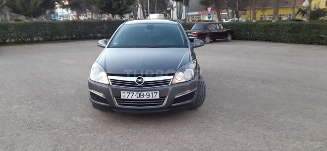 Opel Astra 2010, 210,000 km - 1.3 l - Bakı
