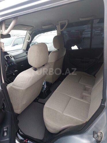 Mitsubishi Pajero io 2004, 301,063 km - 2.0 л - Bakı