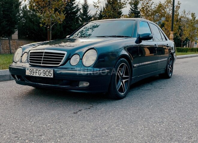 Mercedes E 200 2001, 352,000 km - 2.0 l - Bakı