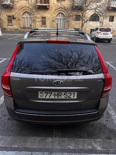 Kia Ceed 2011, 230,000 km - 1.6 л - Bakı