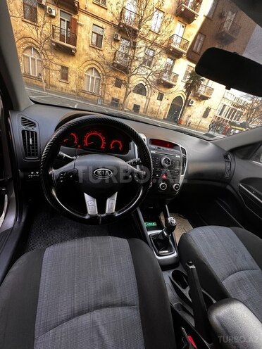 Kia Ceed 2011, 230,000 km - 1.6 л - Bakı