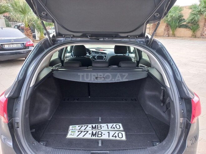 Kia Ceed 2014, 165,000 km - 1.6 l - Bakı