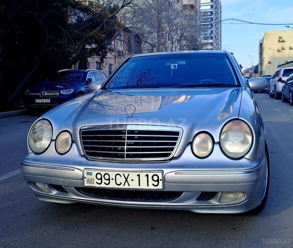 Mercedes E 240 2001, 277,700 km - 2.6 л - Bakı