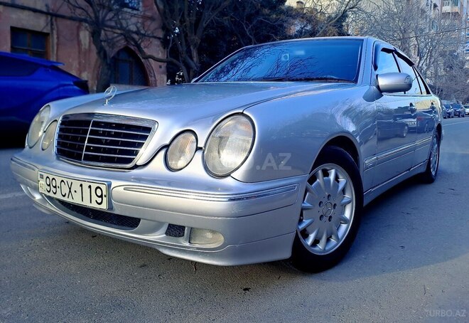 Mercedes E 240 2001, 277,700 km - 2.6 л - Bakı