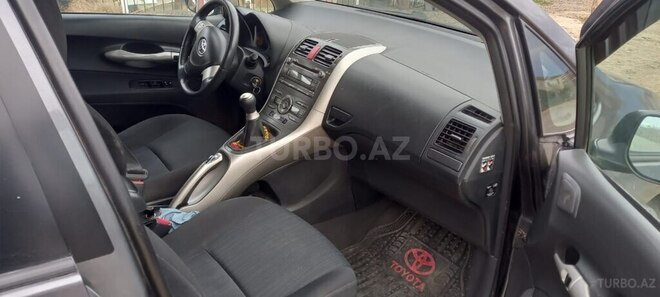 Toyota Auris 2008, 299,900 km - 1.4 л - Biləsuvar