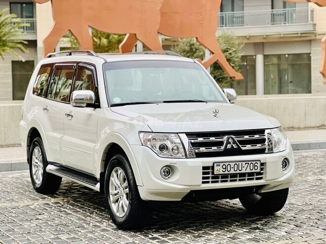 Mitsubishi Pajero 2014, 169,000 km - 3.8 л - Bakı