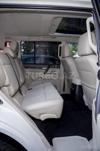 Mitsubishi Pajero 2014, 169,000 km - 3.8 л - Bakı
