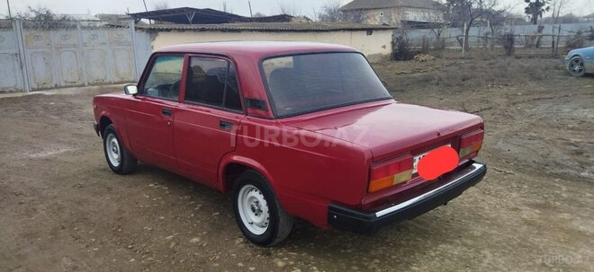 LADA (VAZ) 2107 1998, 200,000 km - 1.6 l - Salyan