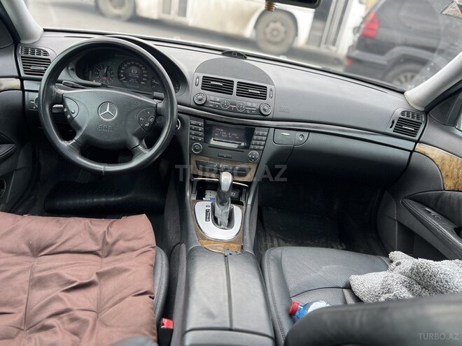 Mercedes E 270 2004, 505,000 km - 2.7 l - Bakı