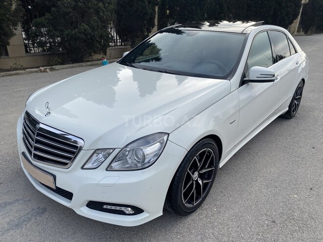 Mercedes E 220 2010, 245,570 km - 2.2 л - Bakı