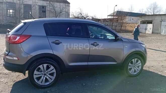 Kia Sportage 2011, 220,787 km - 2.0 l - Şəmkir