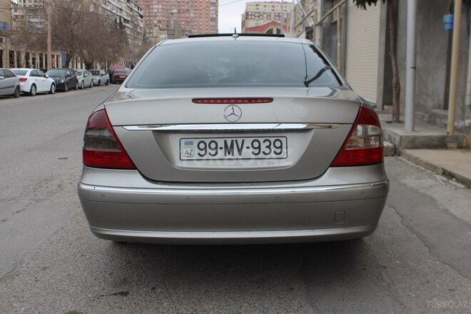 Mercedes E 220 2007, 314,000 km - 2.2 l - Bakı