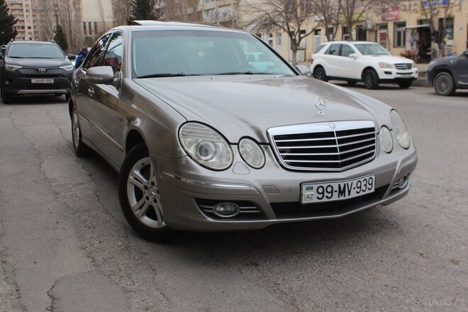 Mercedes E 220 2007, 314,000 km - 2.2 l - Bakı