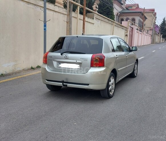Toyota Corolla 2006, 197,000 km - 1.4 l - Bakı