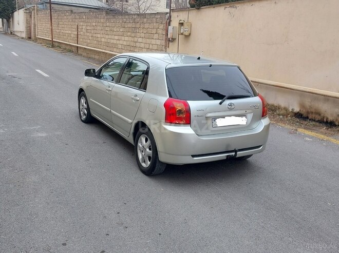 Toyota Corolla 2006, 197,000 km - 1.4 l - Bakı