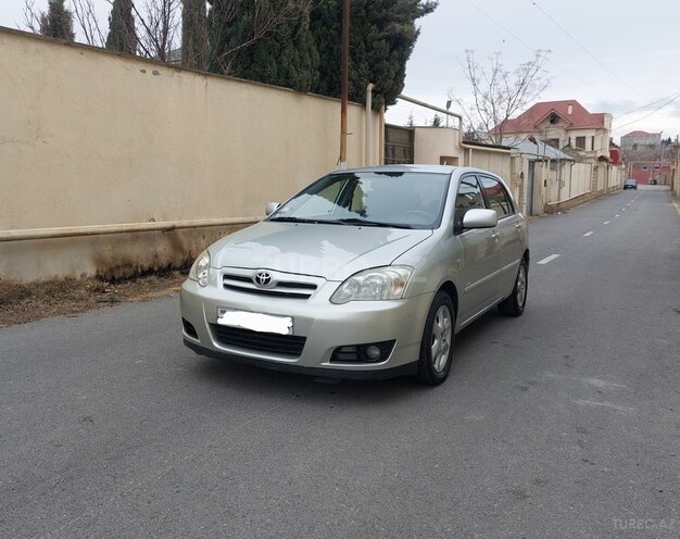 Toyota Corolla 2006, 197,000 km - 1.4 l - Bakı