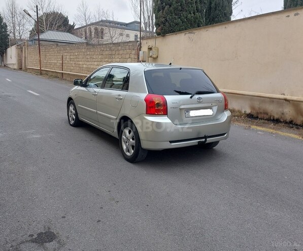 Toyota Corolla 2006, 197,000 km - 1.4 l - Bakı