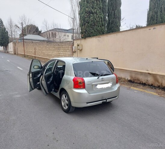 Toyota Corolla 2006, 197,000 km - 1.4 l - Bakı