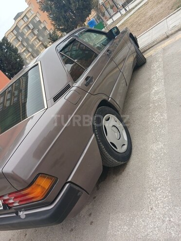 Mercedes 190 1990, 286,000 km - 2.0 l - Bakı