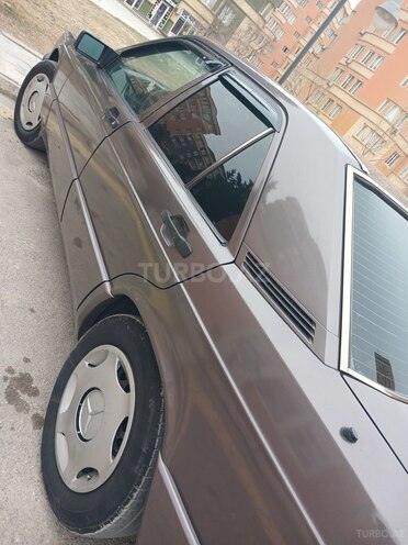 Mercedes 190 1990, 286,000 km - 2.0 l - Bakı
