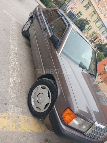 Mercedes 190 1990, 286,000 km - 2.0 l - Bakı
