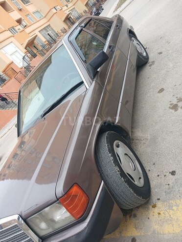 Mercedes 190 1990, 286,000 km - 2.0 l - Bakı