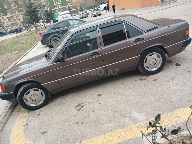 Mercedes 190 1990, 286,000 km - 2.0 l - Bakı