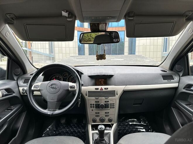 Opel Astra 2007, 286,000 km - 1.3 l - Saatlı