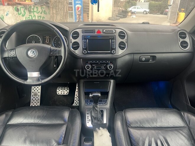 Volkswagen Tiguan 2010, 222,300 km - 2.0 l - Bakı