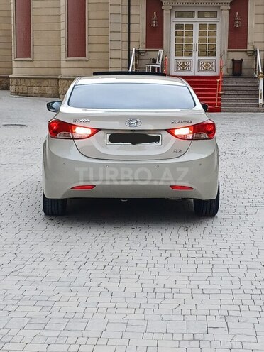 Hyundai Elantra 2012, 235,124 km - 1.8 l - Bakı
