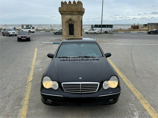 Mercedes C 320 2001, 234,572 km - 3.2 л - Sumqayıt