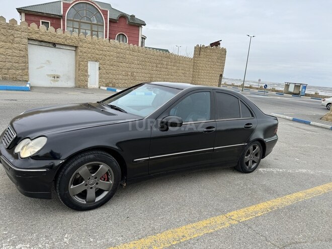Mercedes C 320 2001, 234,572 km - 3.2 л - Sumqayıt