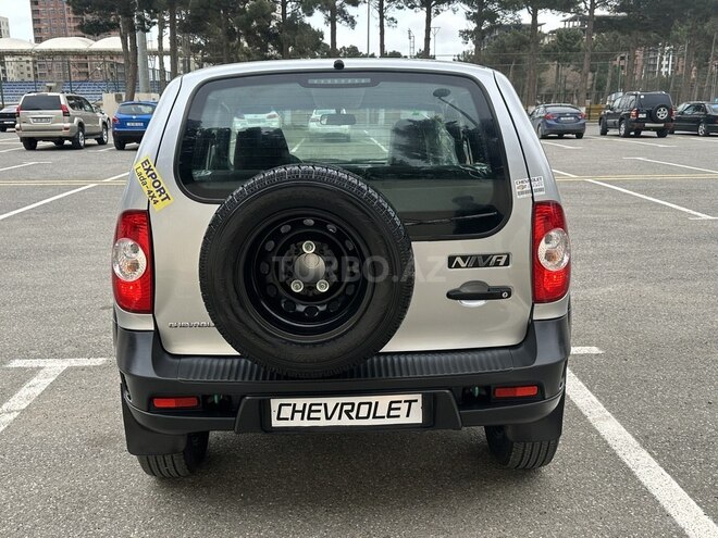 Chevrolet Niva 2019, 5,207 km - 1.7 l - Bakı