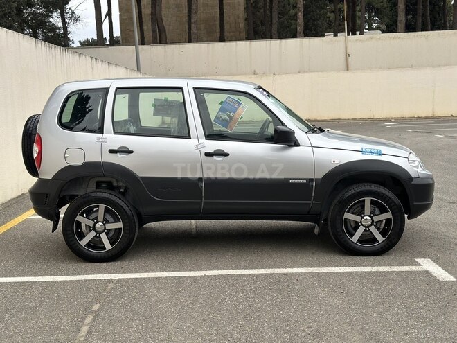 Chevrolet Niva 2019, 5,207 km - 1.7 l - Bakı