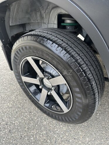 Chevrolet Niva 2019, 5,207 km - 1.7 l - Bakı