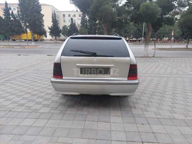 Mercedes C 220 2000, 292,296 km - 2.2 l - Sumqayıt