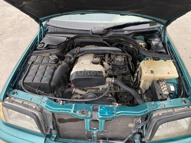 Mercedes C 200 1999, 342,000 km - 2.0 l - Bakı