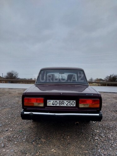 LADA (VAZ) 2107 2003, 250,000 km - 1.6 л - Saatlı