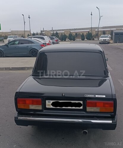 LADA (VAZ) 2107 2007, 78,000 km - 1.6 l - Salyan