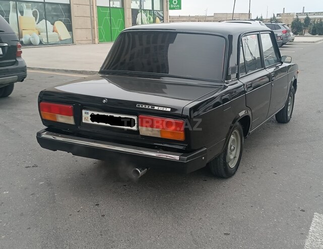 LADA (VAZ) 2107 2007, 78,000 km - 1.6 l - Salyan
