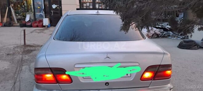 Mercedes E 220 2000, 352,000 km - 2.2 l - Bakı