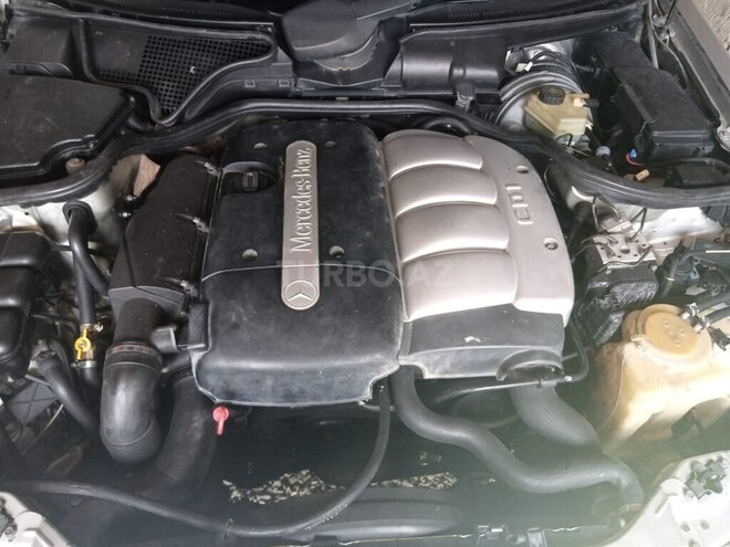 Mercedes E 220 2000, 352,000 km - 2.2 l - Bakı