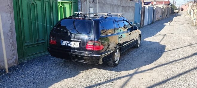 Mercedes E 240 1999, 218,000 km - 2.6 л - Bakı
