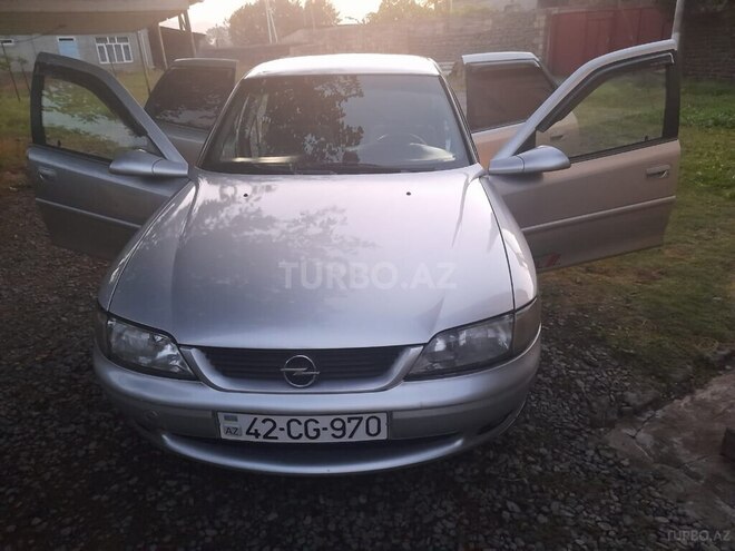 Opel Vectra 1996, 270,000 km - 2.0 l - Lənkəran