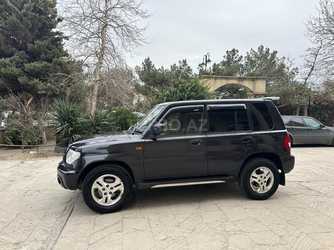 Mitsubishi Pajero io 2002, 250,000 km - 2.0 l - Sumqayıt