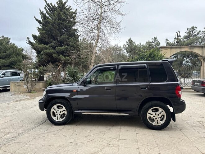 Mitsubishi Pajero io 2002, 250,000 km - 2.0 l - Sumqayıt