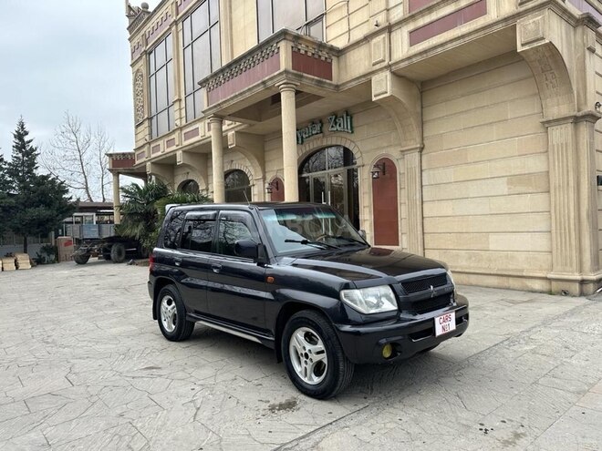 Mitsubishi Pajero io 2002, 250,000 km - 2.0 l - Sumqayıt