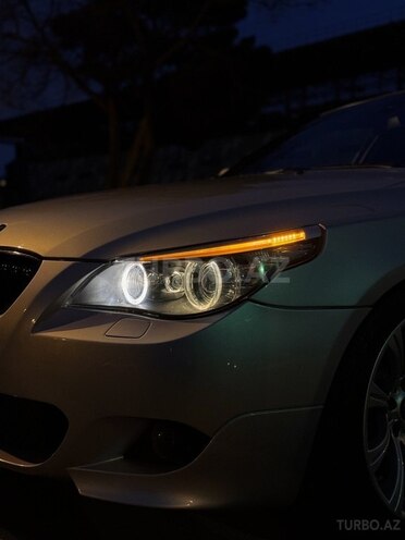 BMW 525 2006, 258,000 km - 2.5 л - Bakı
