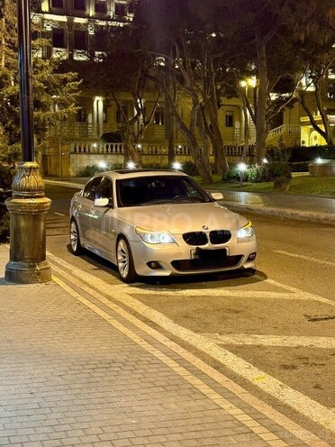 BMW 525 2006, 258,000 km - 2.5 л - Bakı